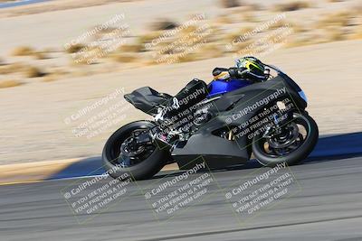 media/Jan-08-2022-SoCal Trackdays (Sat) [[1ec2777125]]/Turn 11 (215pm)/